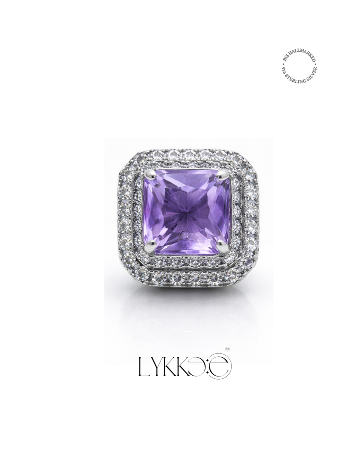 Améthra Crown Studs