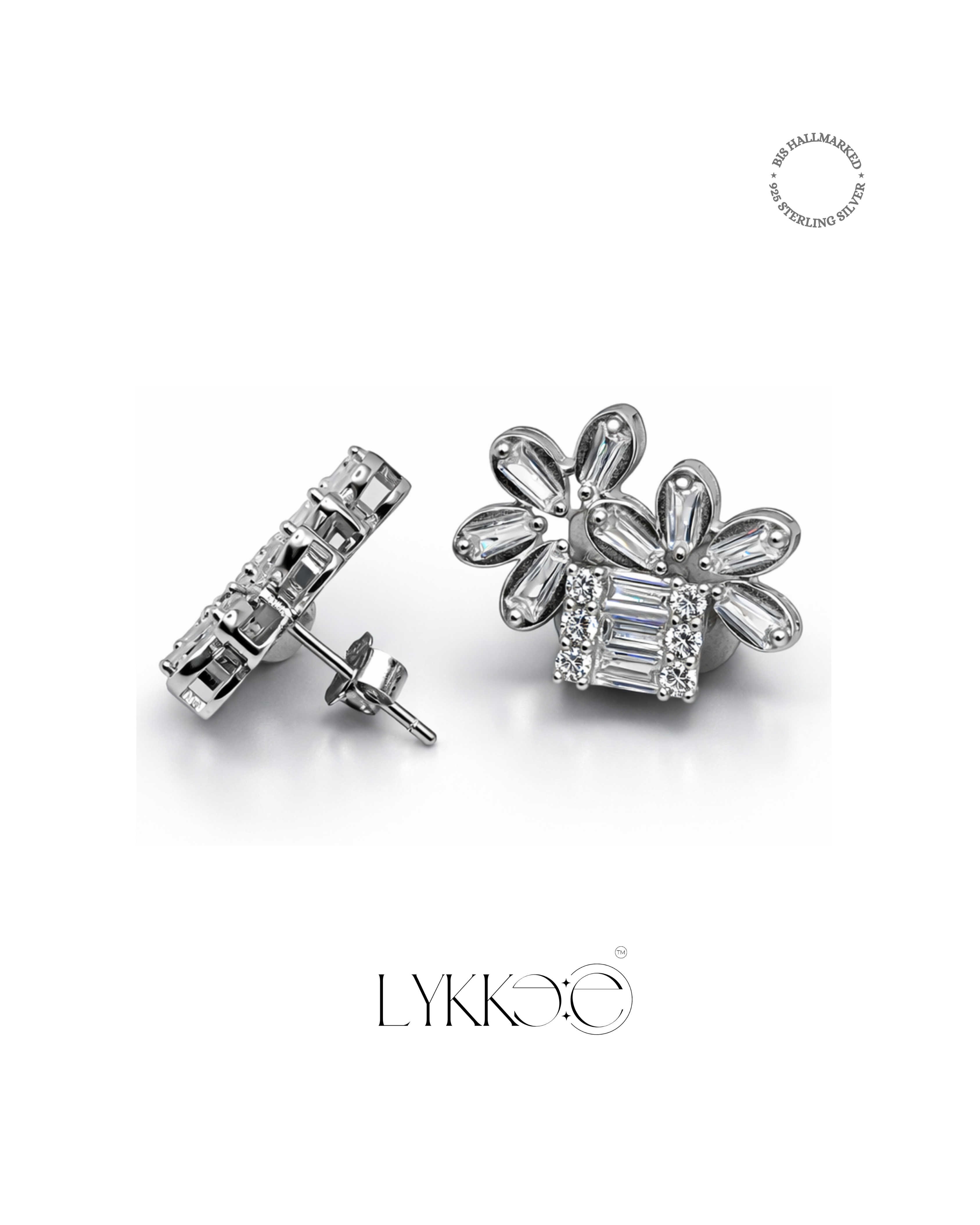 Fiora Spark Studs