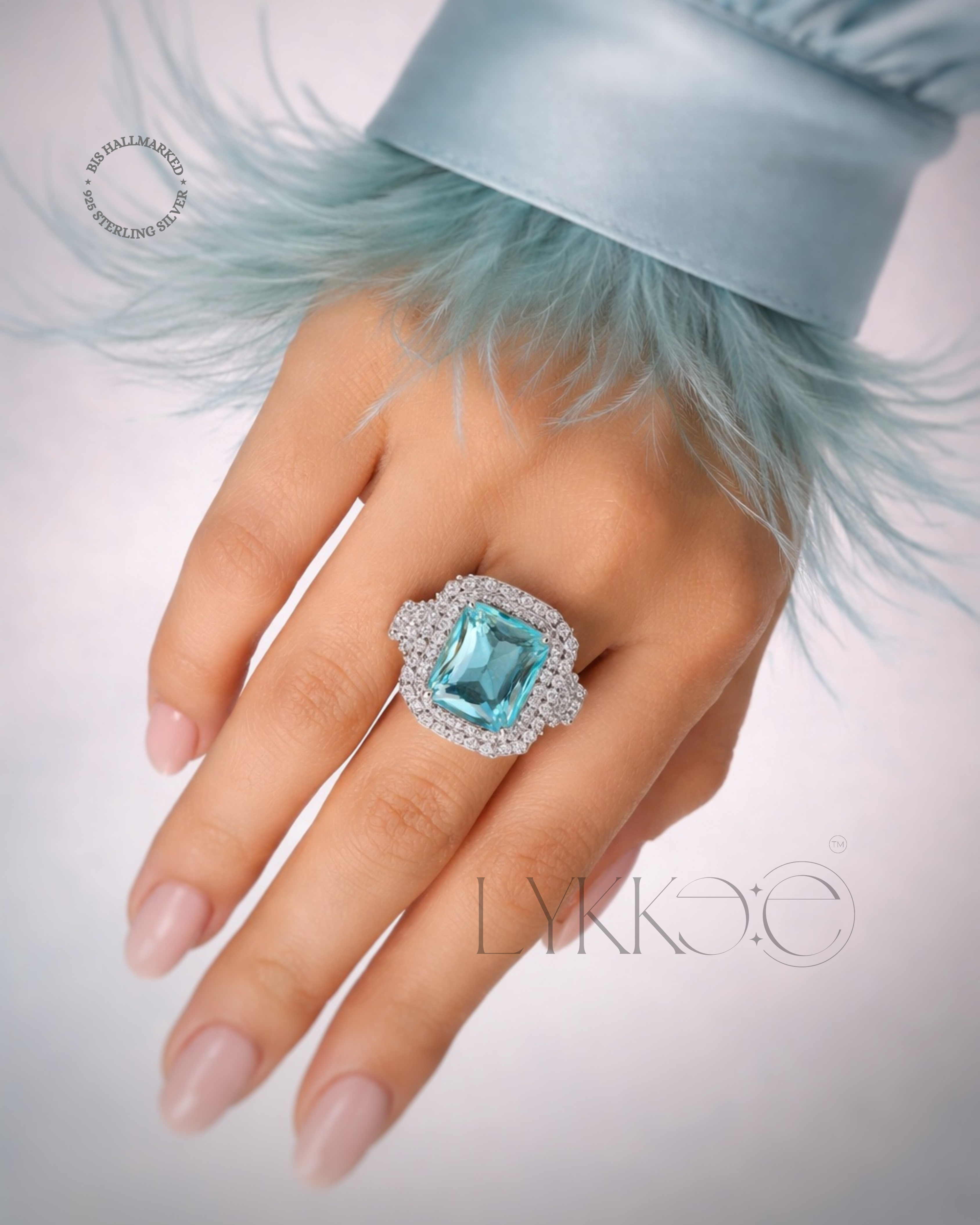Azure Royale Halo Ring