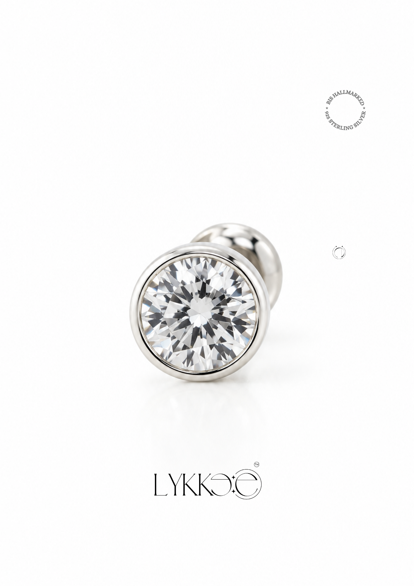 Solitaire Nose Pin